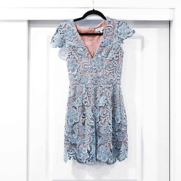 Dress the Population Small Blue Lace Juliette Lace Crochet Romper - Picture 2 of 8